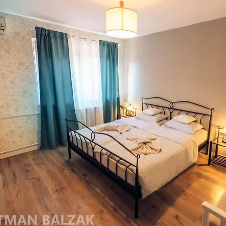 Balzak 64m2, Free Parking & Wi-fi Apartment *