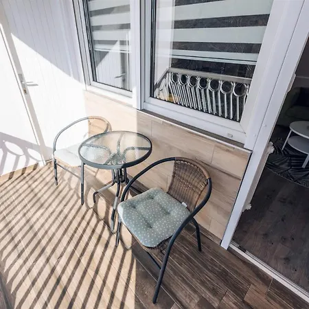 Balzak 64m2, Free Parking & Wi-fi Apartamento