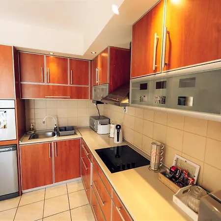 Balzak 64m2, Free Parking & Wi-fi Novi Sad